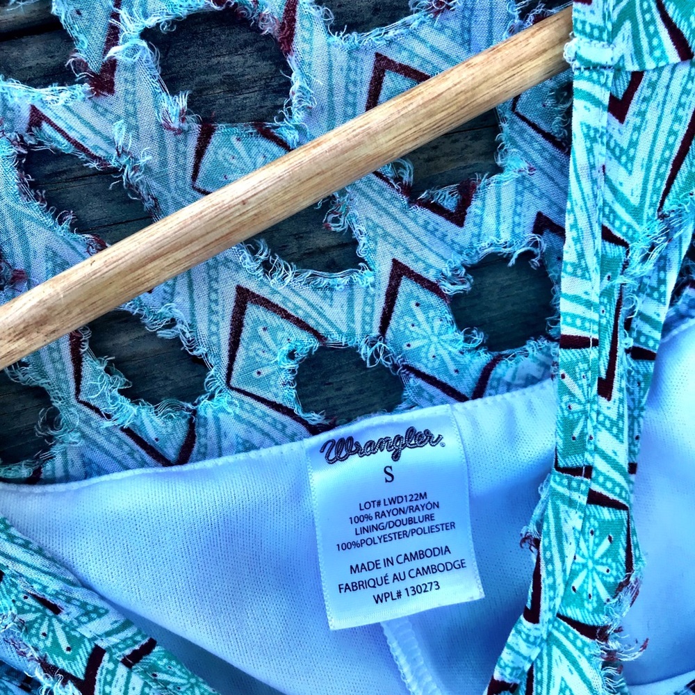 Springtime dress - Picture 2 of 4